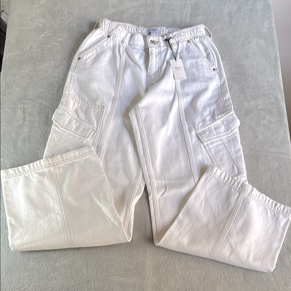 Forever 21 Super wide leg Baggy Men's White Cargo Pants